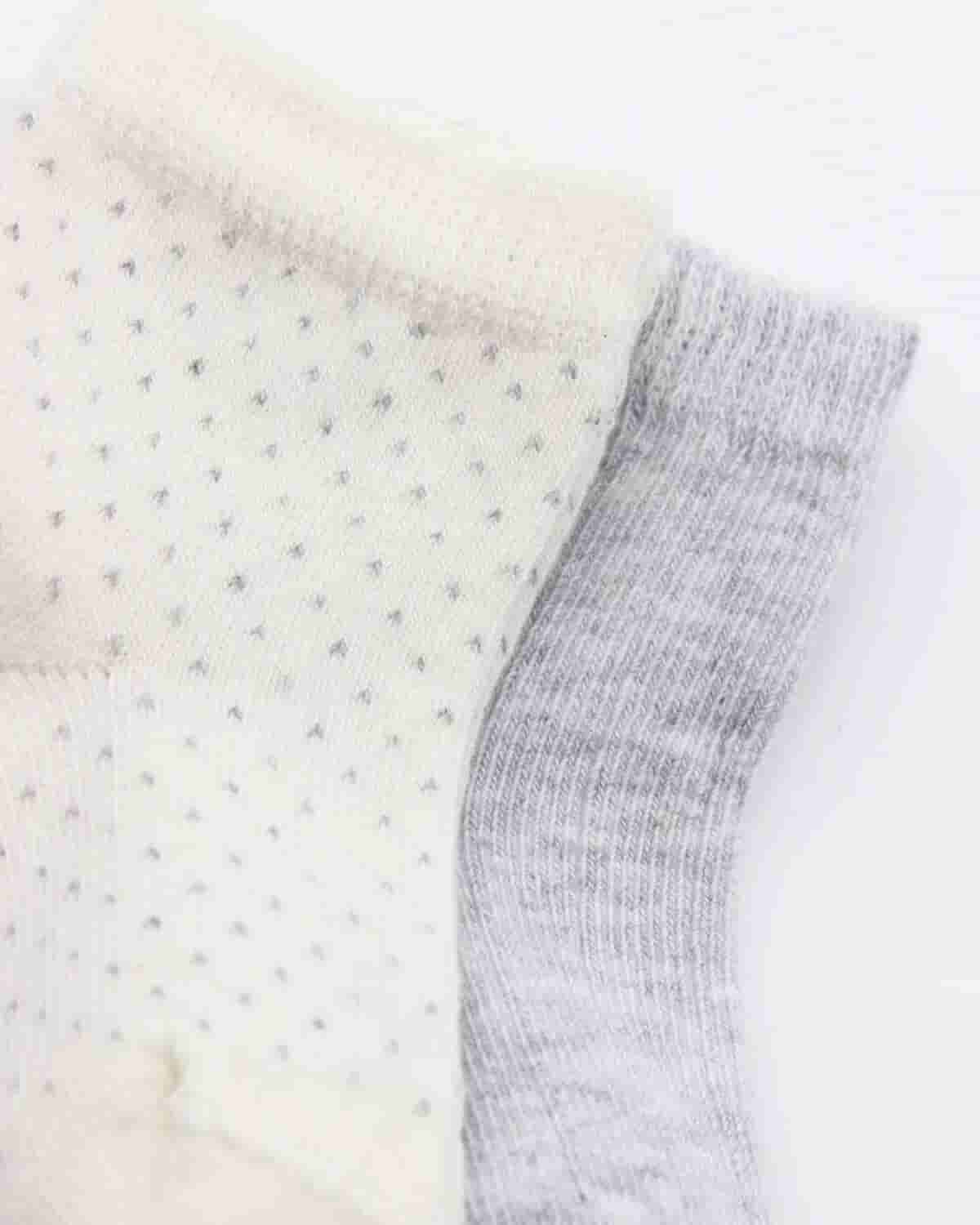 2 Pairs of Baby Socks