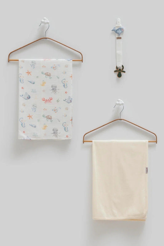 2 Baby Blankets and Pacifier Holder