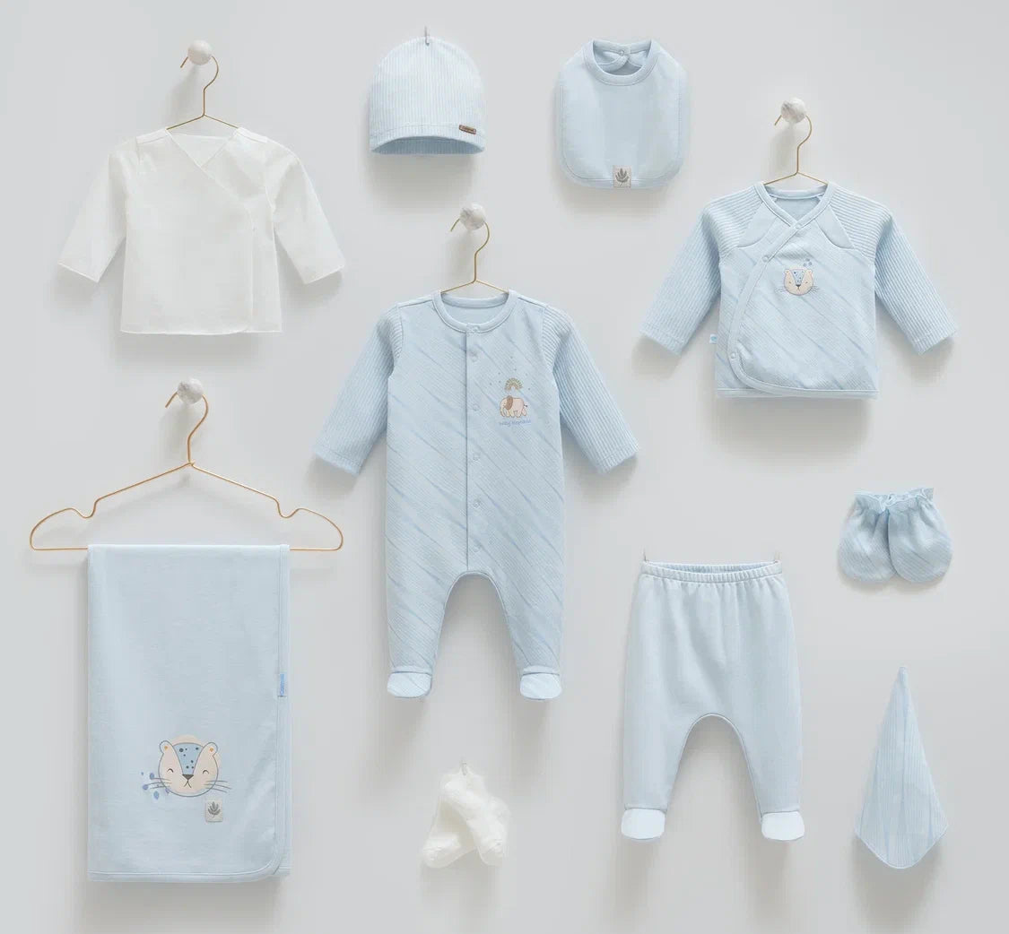 Baby 100% cotton hospital set including an overall, shirt, pants, bib, hat, mittens, socks and a blanket in Beirut, Lebanon.