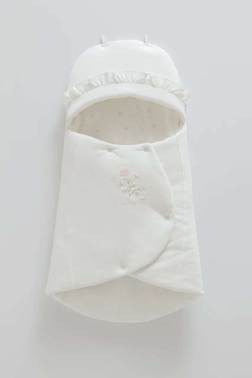 Swaddle