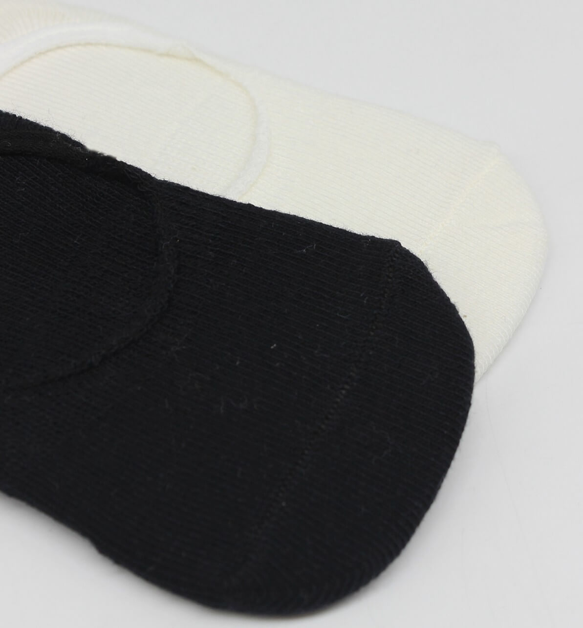 2 Pairs of Baby Socks